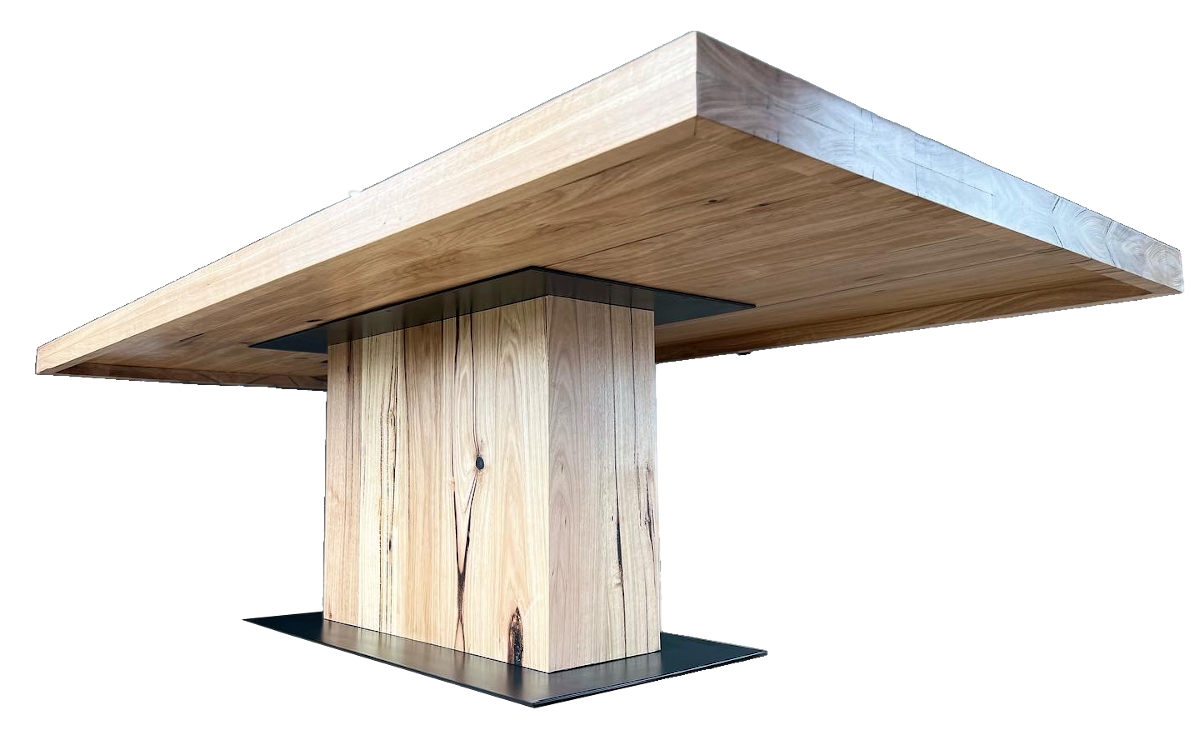reclaimed wood dining tables
