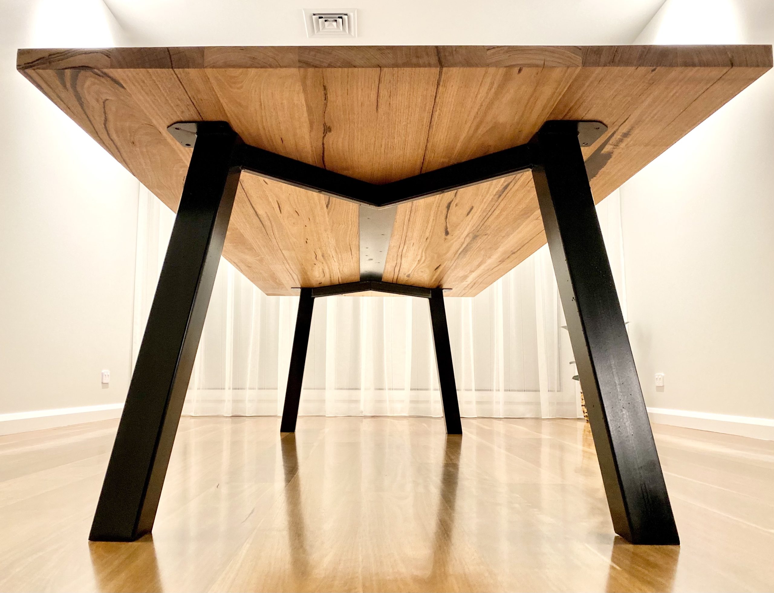 southport-messmate-reclaimed-wood-table-03 Southport Messmate Reclaimed Wood Dining Table